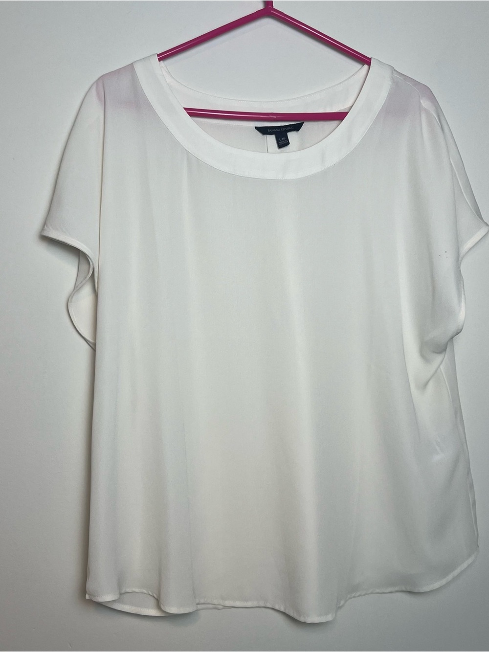 Banana Republic Cream Short-Sleeve Dolman Blouse – Size Large
